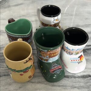 Assorted Christkindlmarket Chicago collector mugs